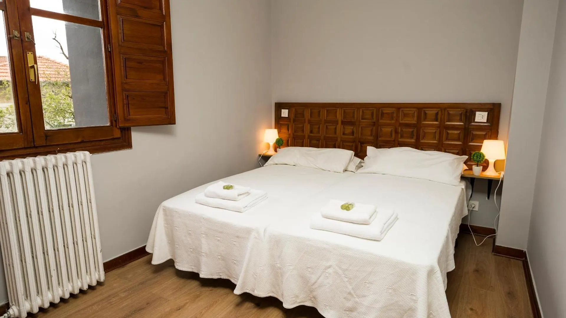 Paratene Ostatu Habitaciones Erandio 0*,  Spanje